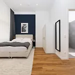 Central Nests - Modernes Apartment Mit Zwei Baedern