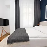 Central Nests - Modernes Apartment Mit Zwei Baedern