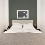 Central Nests - Modernes Apartment Mit Zwei Baedern