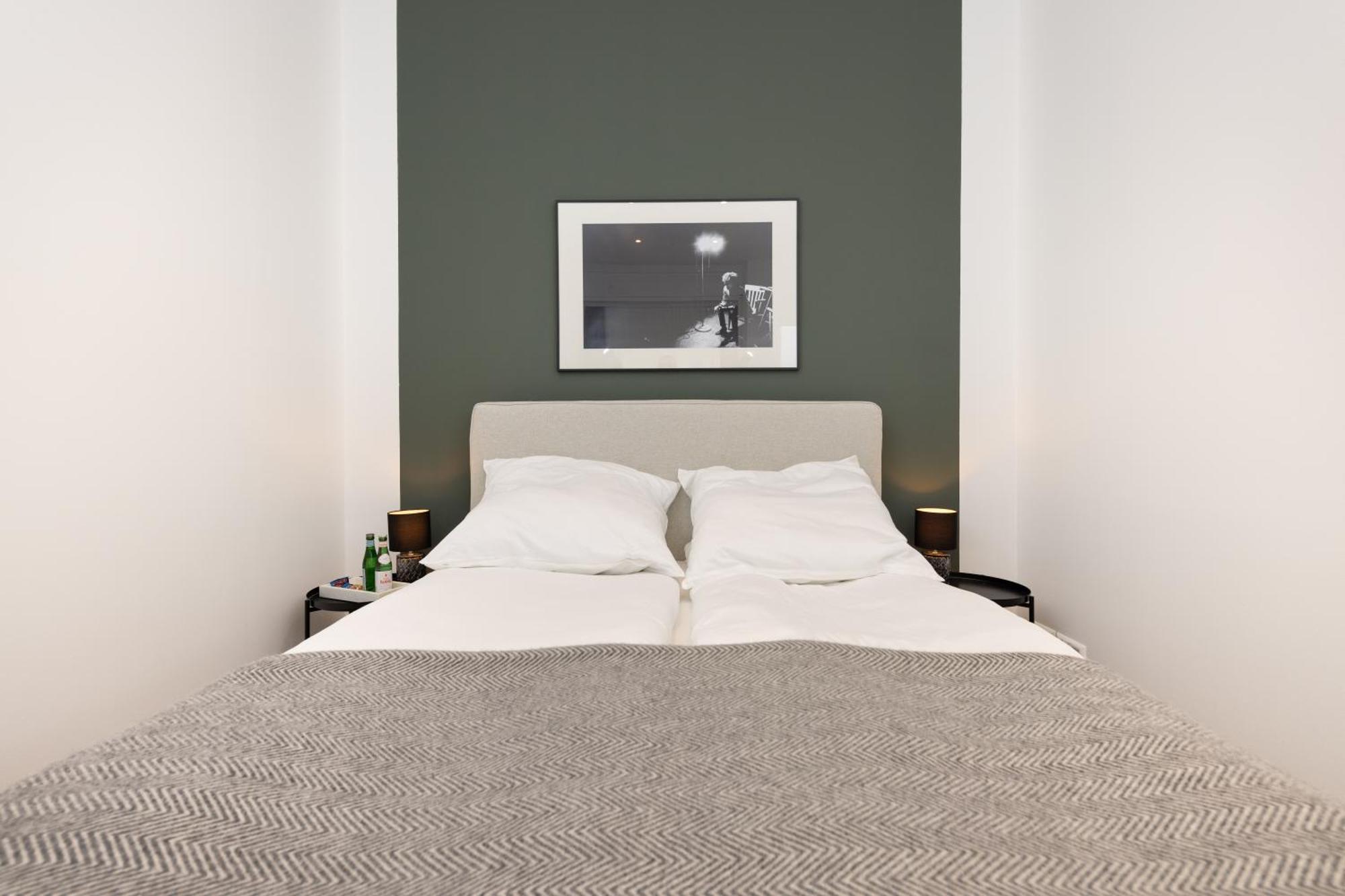 Nests - Modernes Mit Zwei Baedern Appartement Berlijn